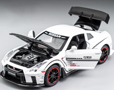 Kanikate-Nissan GT-R  Model Car1:32 Größe