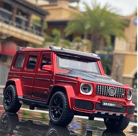 Kanikate- Mercedes Benz G700 BRABUS Model Car 1:32 Größe